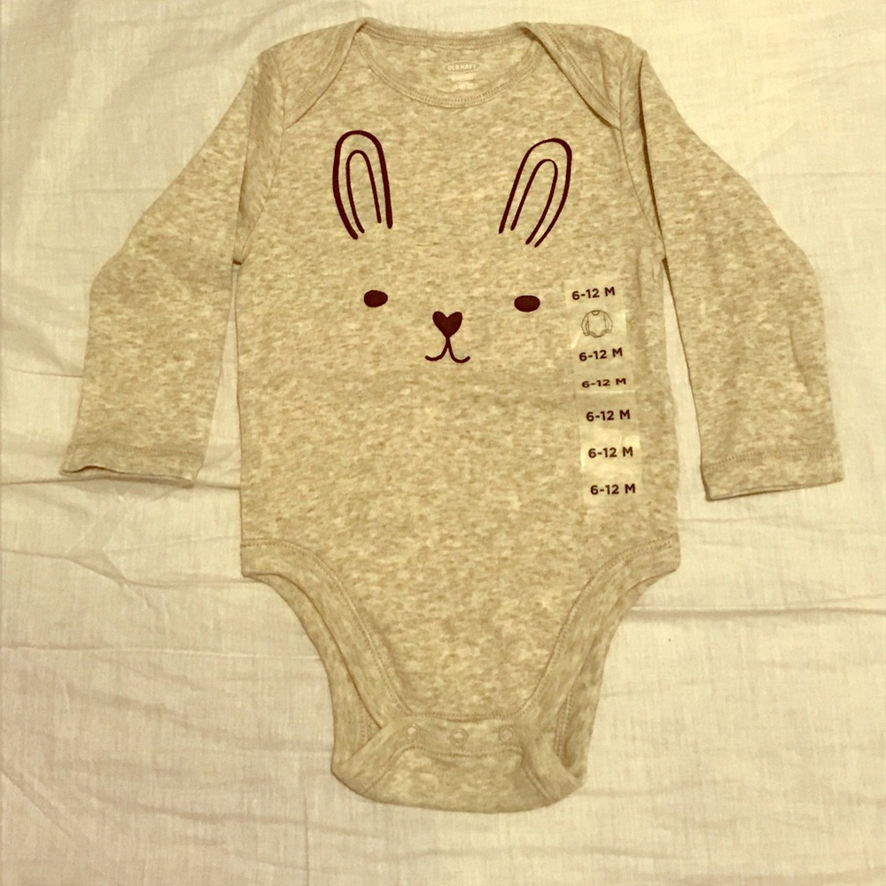 NWT gray bunny onesie 6-12 months